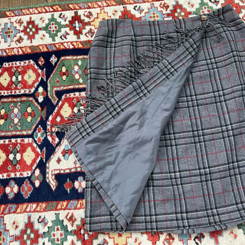 sag harbor 90s tartan fringe wrap skirt - Picture 4 of 7